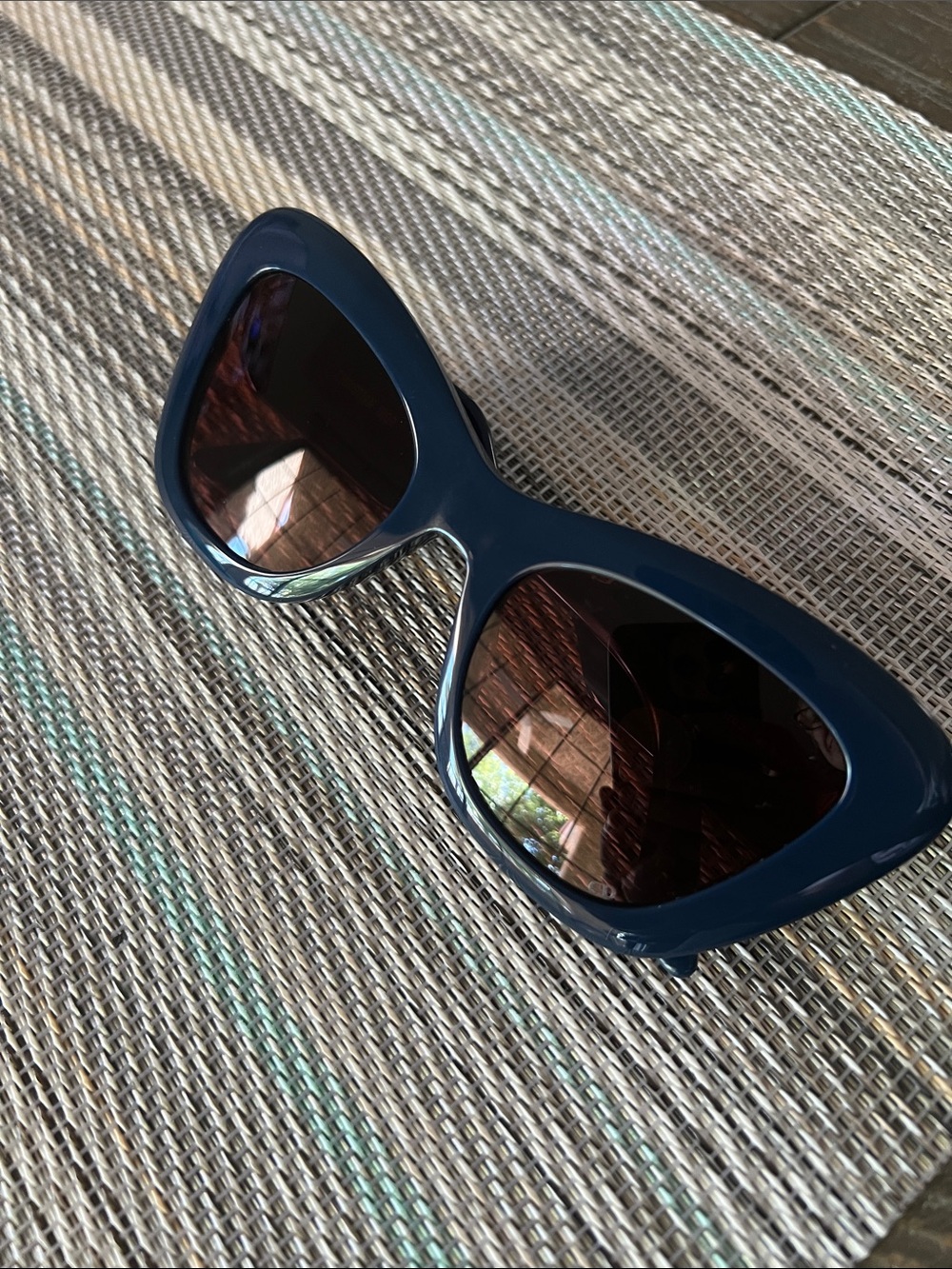 Dior Navy Blue Cat-Eye Sunglasses 💙 - Picture 9 of 11